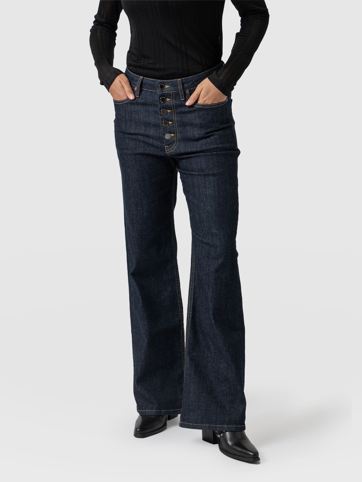 Wide Leg Button Fly Jean Indigo Blue - Women's Jeans | Saint + Sofia® EU